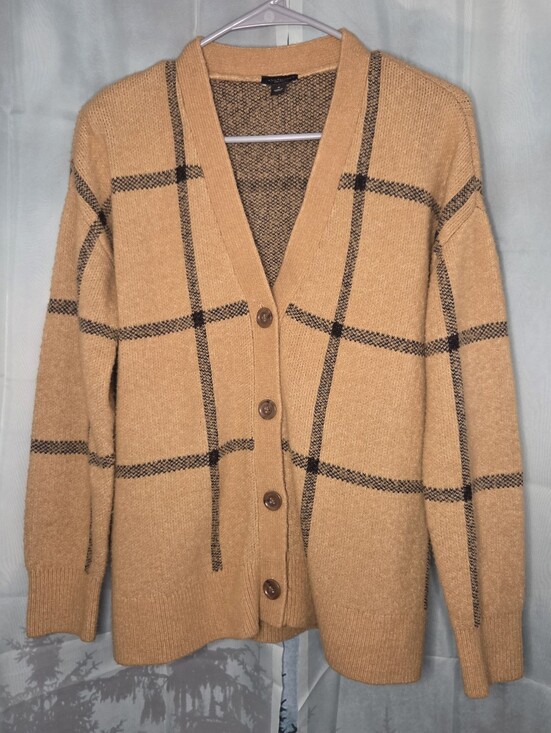 Ann Taylor Sweaters - Ann Taylor Camel Plaid Button Front Cardigan